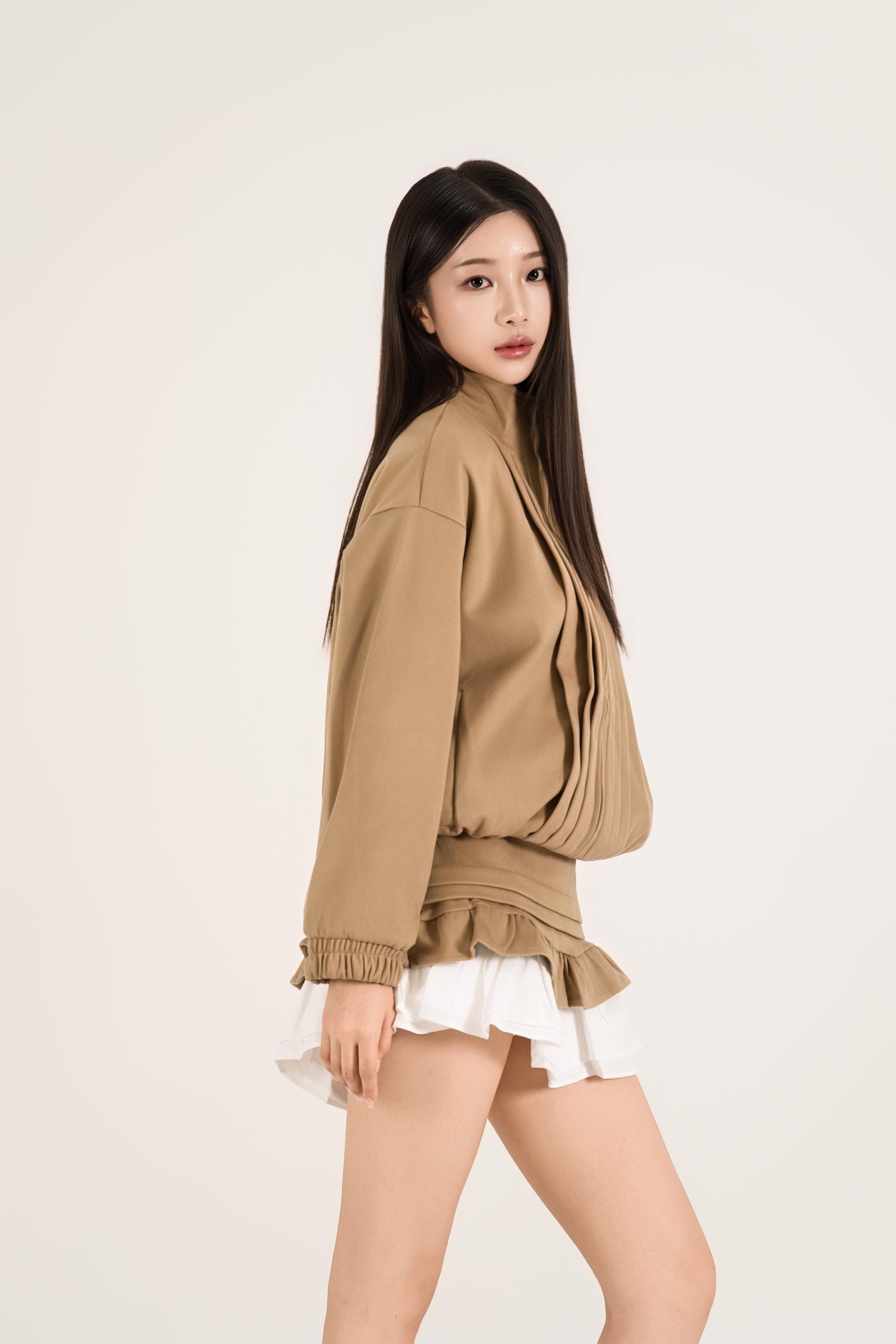 하이넥 핀턱 러플 스커트 셋업