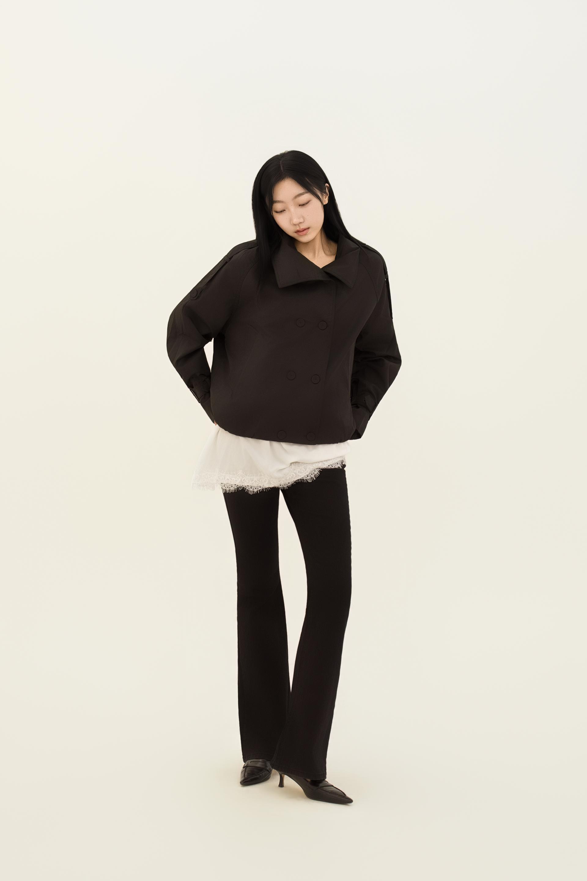 하이넥 더블 브레스티드 볼륨 트렌치 자켓