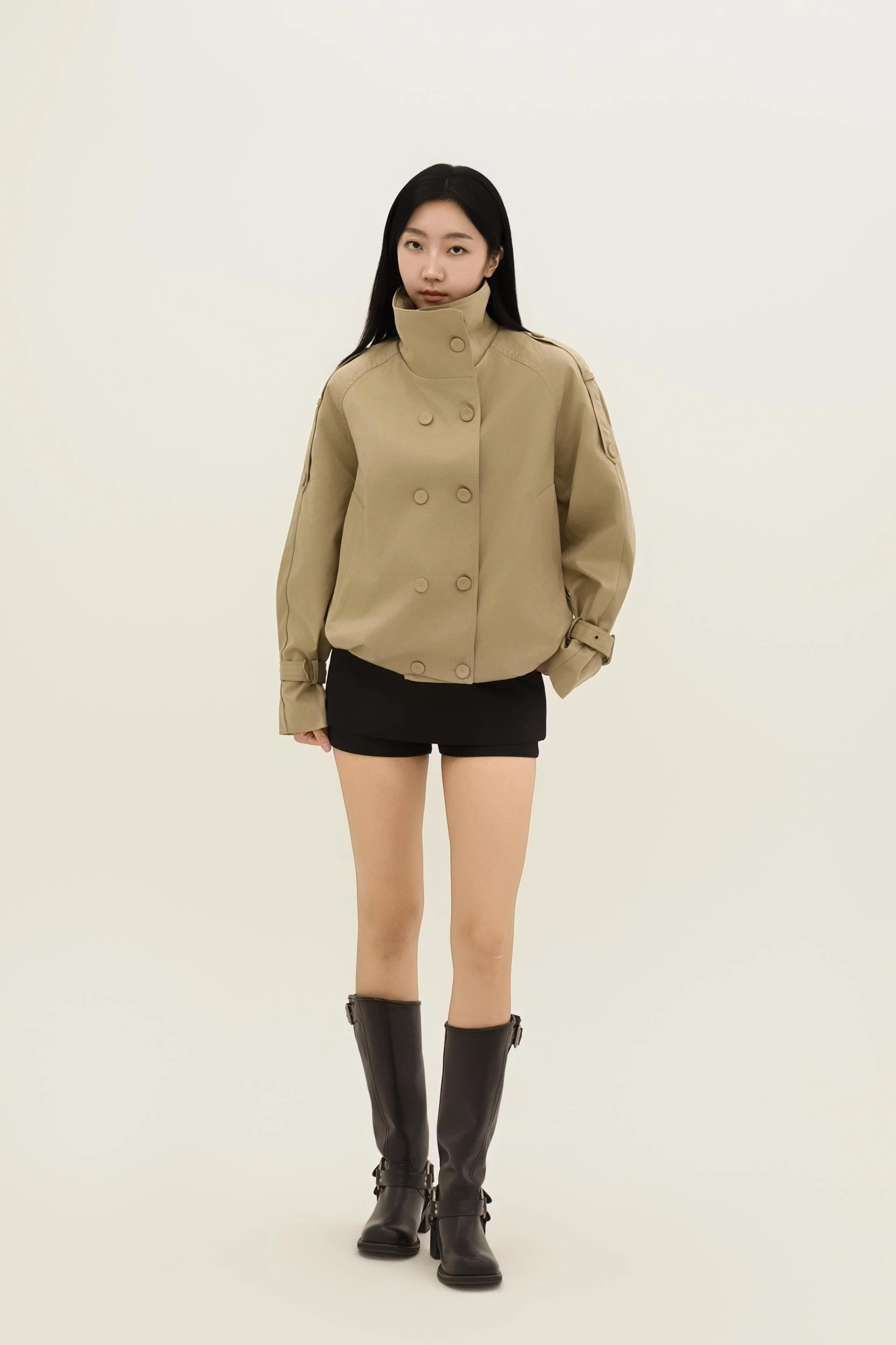 하이넥 더블 브레스티드 볼륨 트렌치 자켓