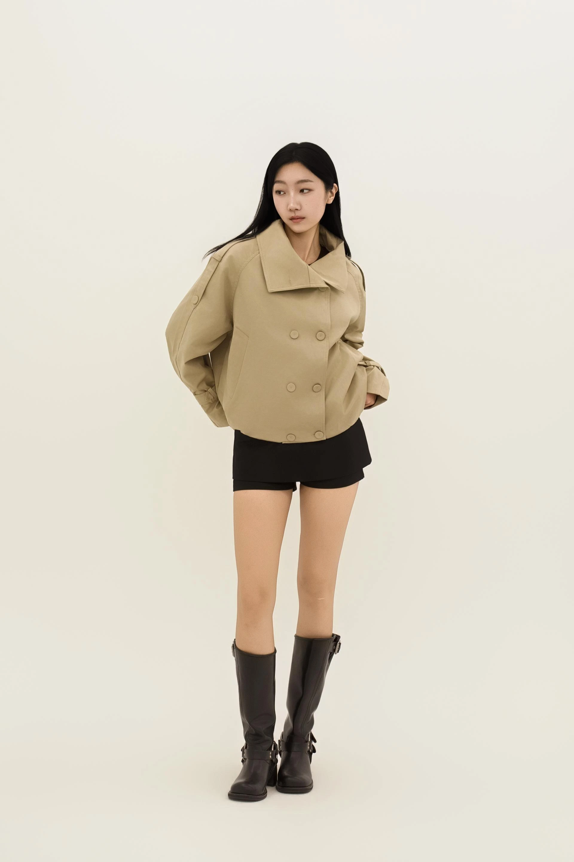 하이넥 더블 브레스티드 볼륨 트렌치 자켓